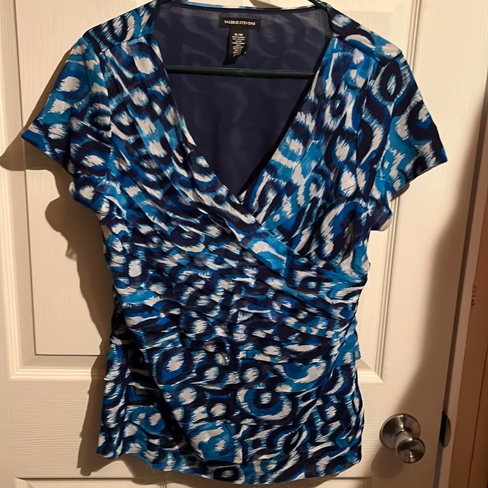 Womens dress too